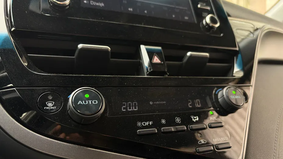 TOYOTA Camry Camry 2.5 Hybrid Comfort CVT