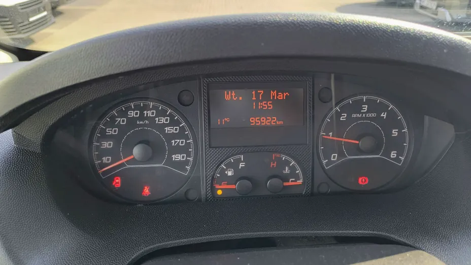 PEUGEOT Boxer Boxer 335 BlueHDi L3 Premium