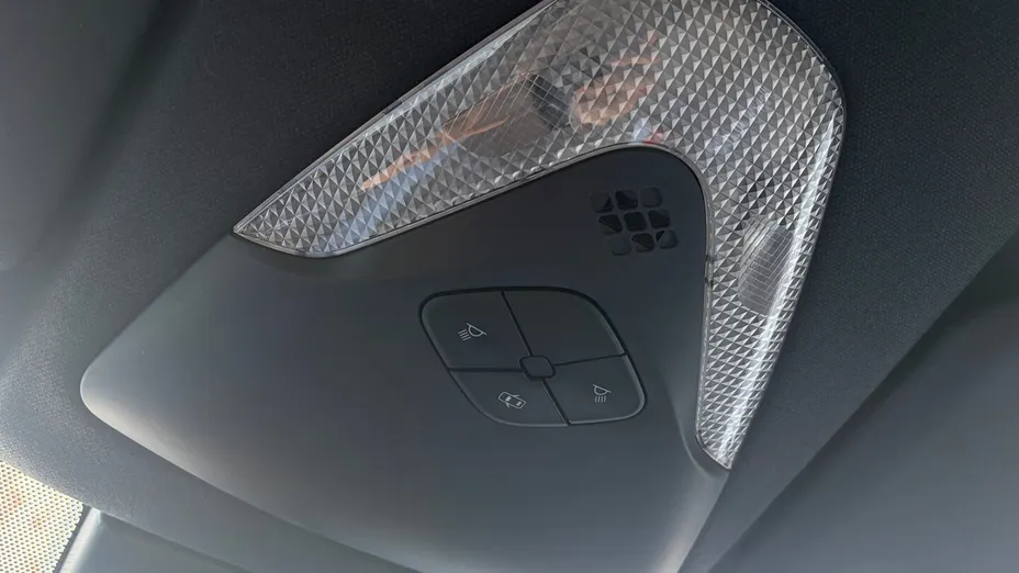 TOYOTA C-HR C-HR 1.8 Hybrid Selection