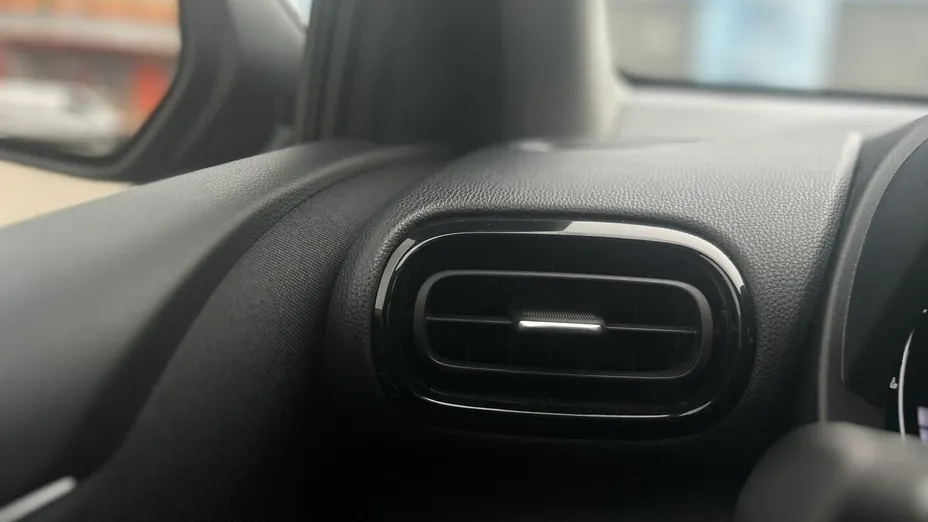 TOYOTA Yaris Yaris Hybrid 1.5 Style