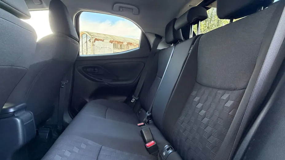 TOYOTA Yaris Yaris Hybrid 1.5 Style