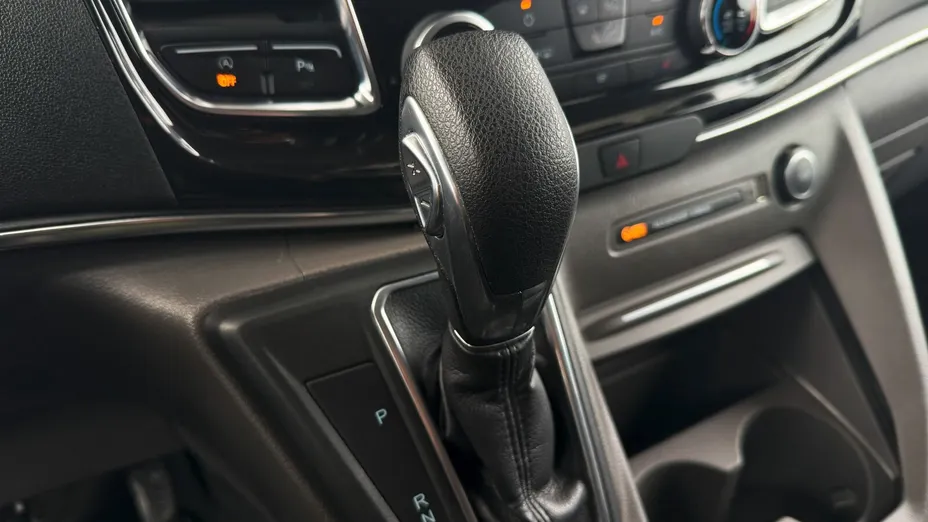 FORD Tourneo Custom Tourneo Custom 2.0 TDCi L2 Titanium SelectShift