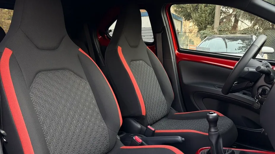 TOYOTA Aygo X Aygo X 1.0 VVT-i Style