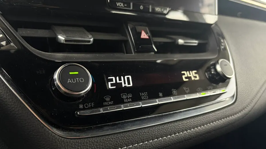 TOYOTA Corolla Corolla 1.8 Hybrid Comfort