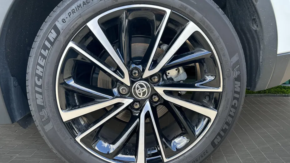 TOYOTA C-HR C-HR 1.8 Hybrid Executive