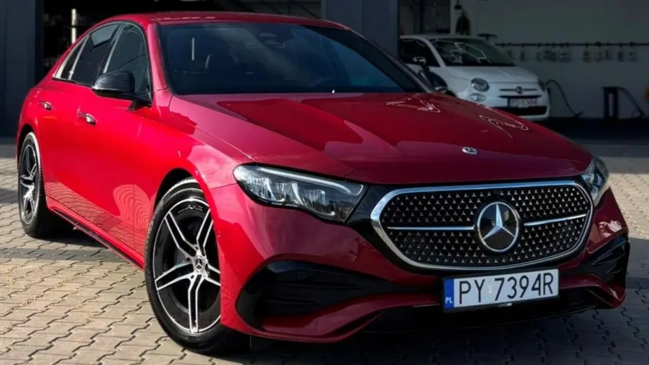 MERCEDES-BENZ E Klasa E 200 mHEV AMG 9G-Tronic