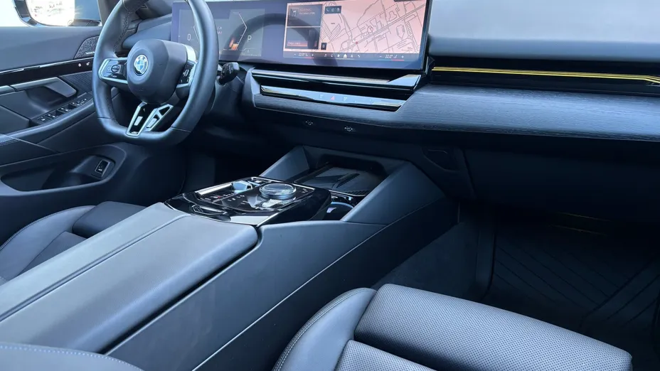 BMW Seria 5 520d xDrive mHEV M Sport sport-aut