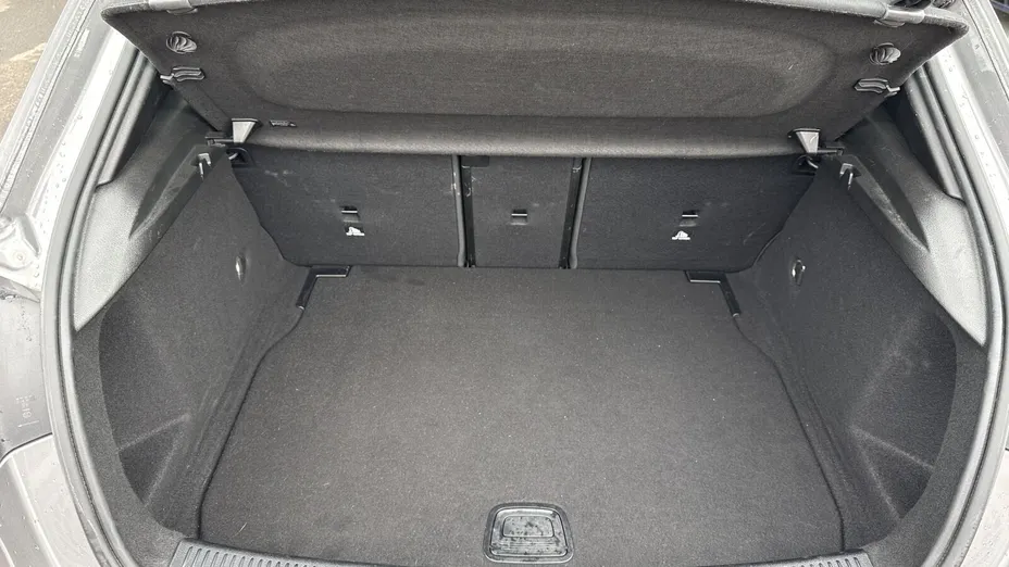 MERCEDES-BENZ A Klasa A 200 AMG Line 7G-DCT