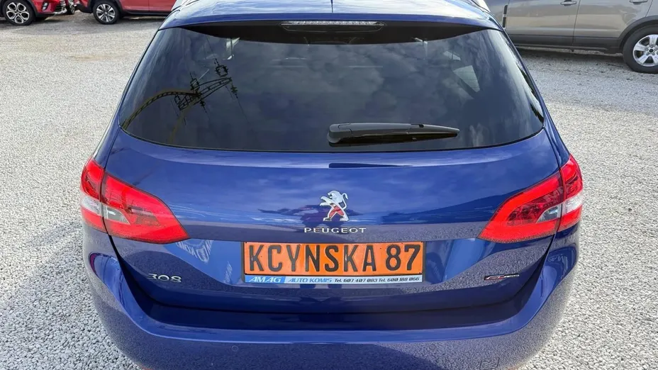 PEUGEOT 308 -