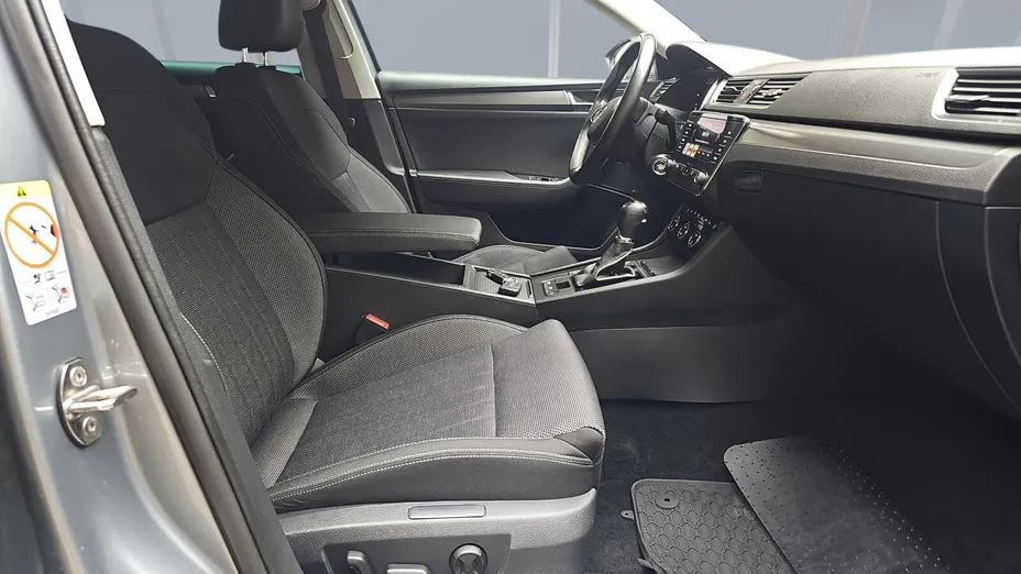 SKODA Superb Superb 2.0 TDI SCR Style DSG