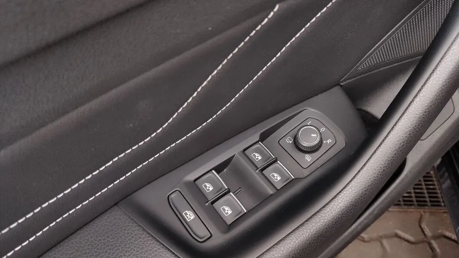 VOLKSWAGEN Arteon Arteon 2.0 TSI Elegance DSG