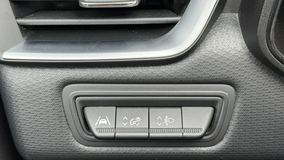 RENAULT Clio -