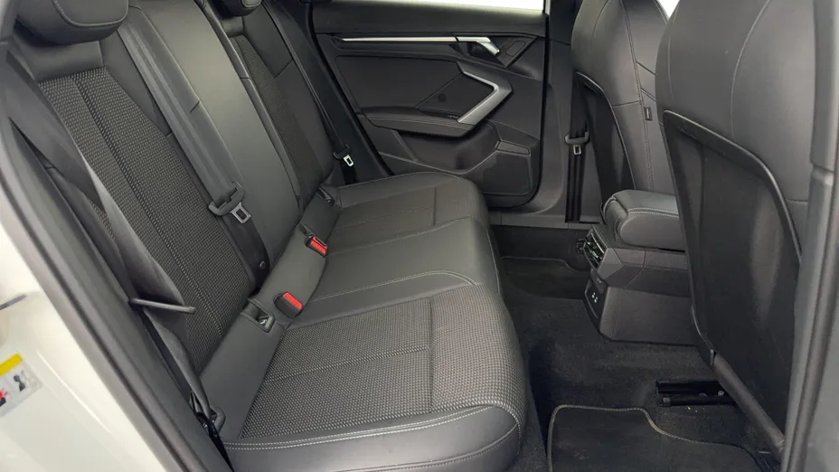 AUDI A3 Sportback -