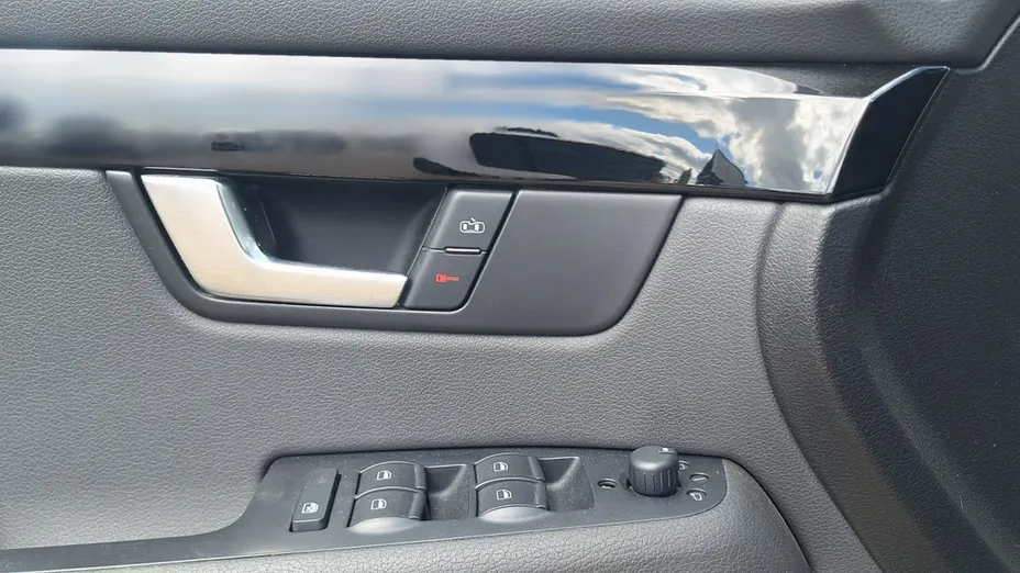 SEAT Exeo -