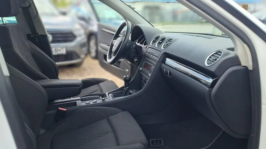 SEAT Exeo -