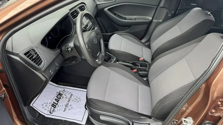 HYUNDAI i20 i20 1.1 CRDi BlueDrive Classic +