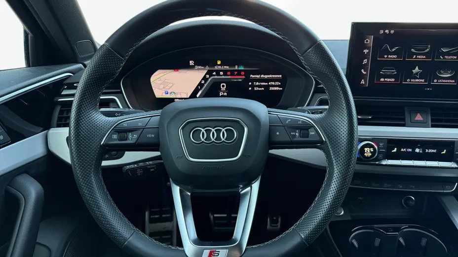 AUDI A4 Avant -