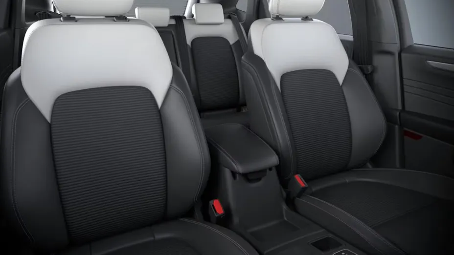 FORD Kuga Kuga 2.5 FHEV AWD Sound Edition eCVT Nowy