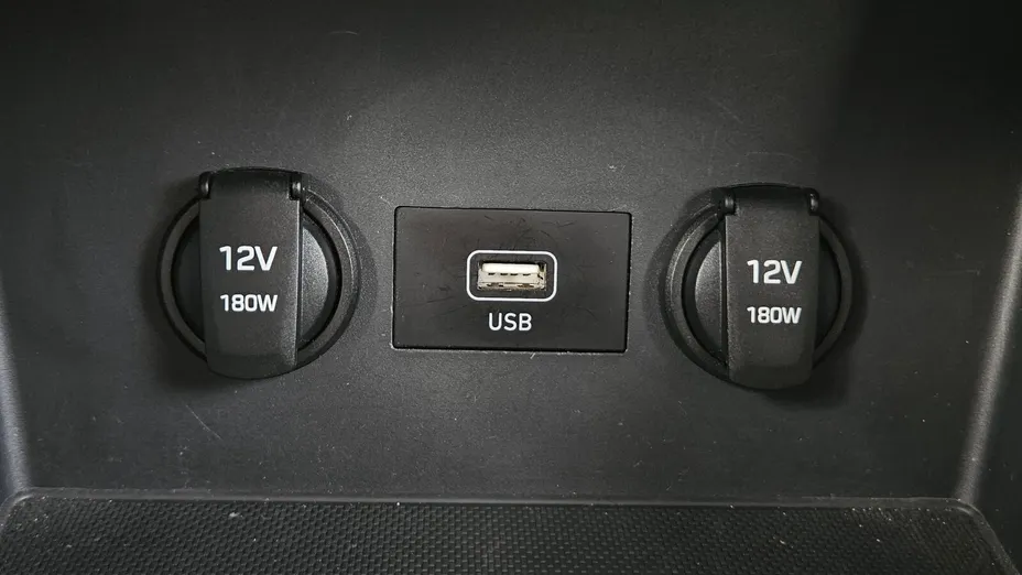 HYUNDAI i30 i30 1.5 T-GDI 48V Smart