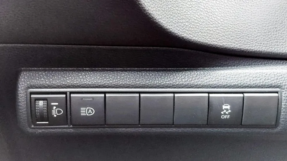 TOYOTA Corolla Corolla 2.0 Hybrid Comfort
