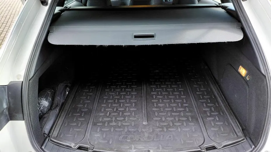 TOYOTA Corolla Corolla 2.0 Hybrid Comfort