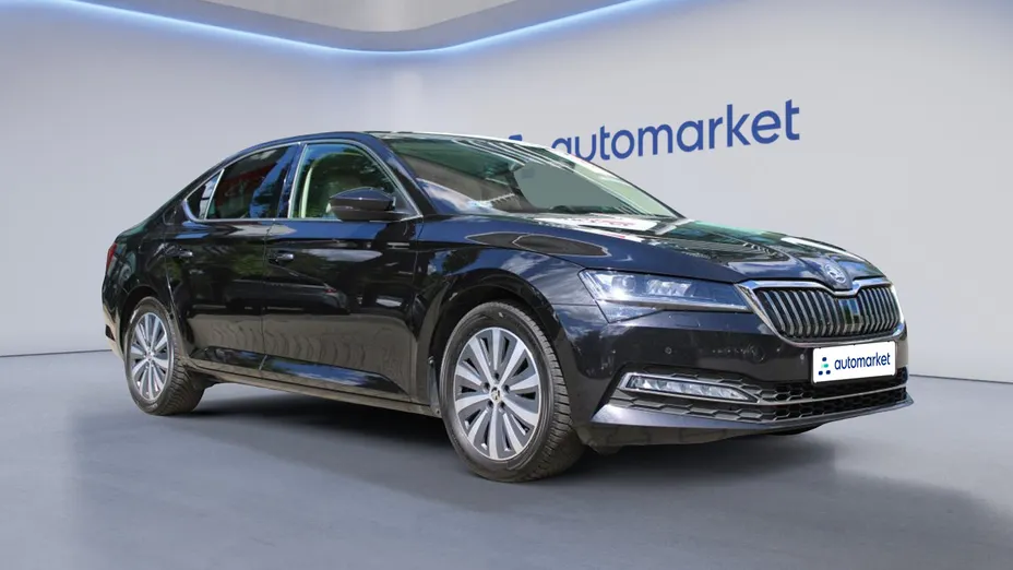 SKODA Superb Superb 2.0 TSI Style DSG