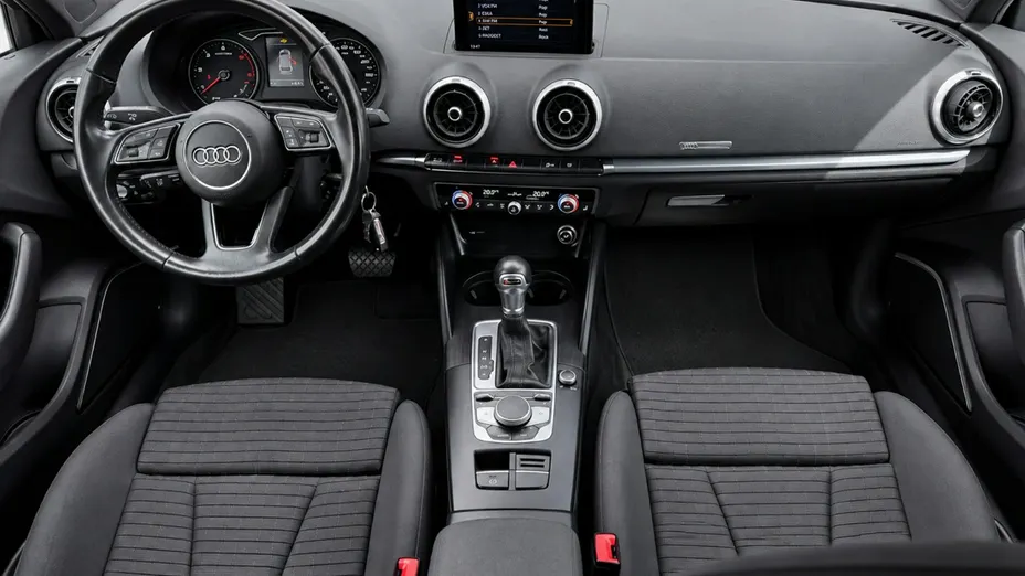 AUDI A3 Sportback -