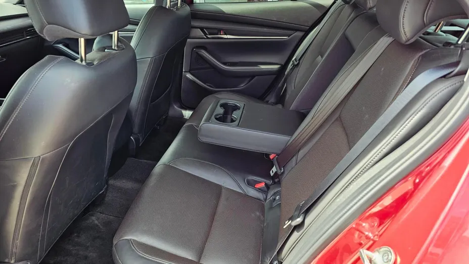 MAZDA 3 3 2.0 mHEV Takumi aut