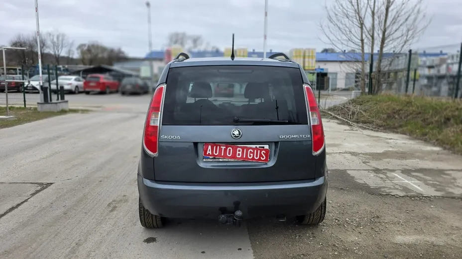 SKODA Roomster -