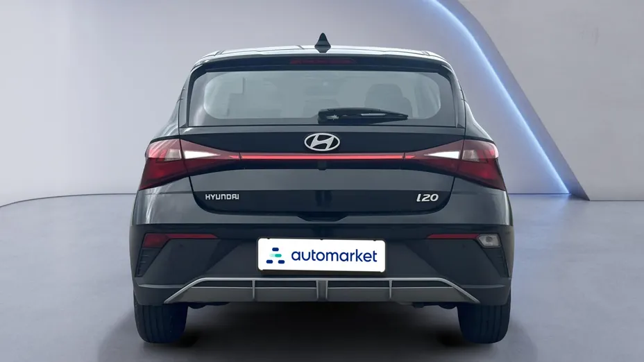 HYUNDAI i20 i20 1.2 Pure