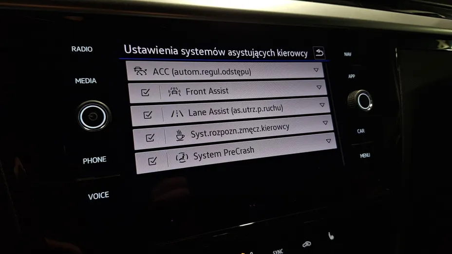 VOLKSWAGEN Arteon Arteon 2.0 TSI R-Line DSG