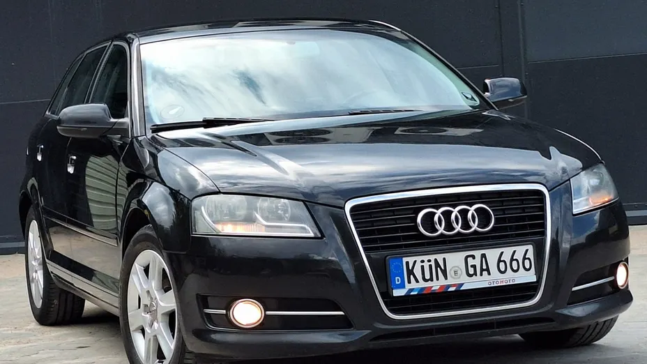 AUDI A3 -