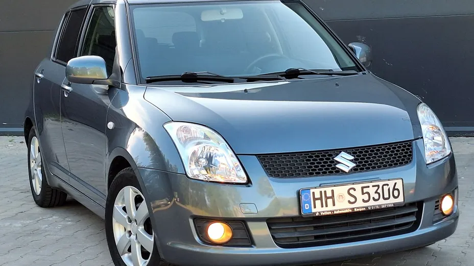 SUZUKI Swift -