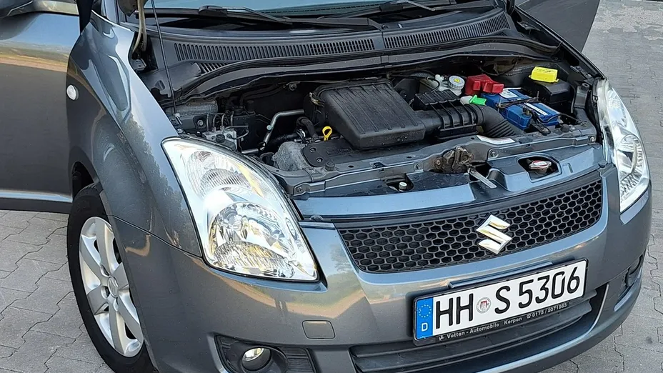 SUZUKI Swift -