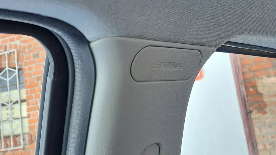 SUZUKI Swift -