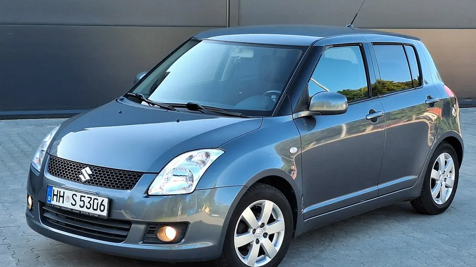SUZUKI Swift -