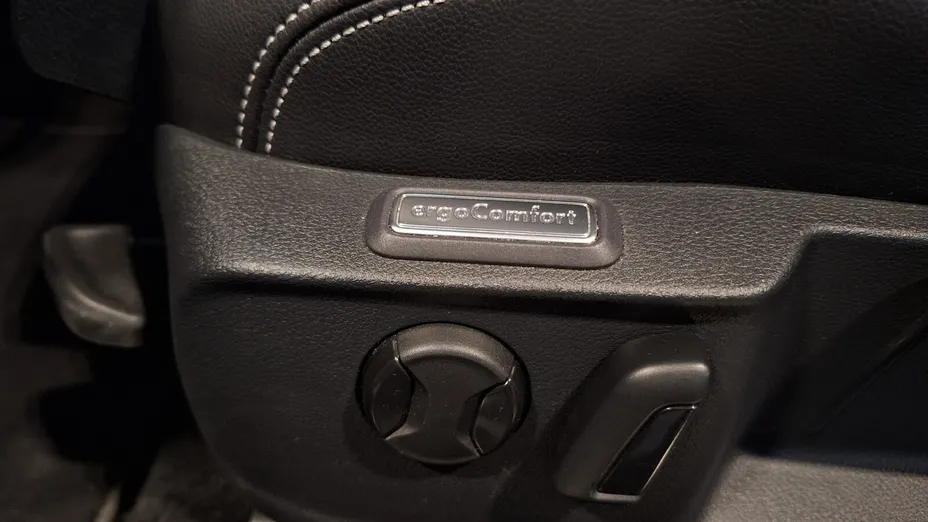 VOLKSWAGEN Passat Passat 2.0 TSI Elegance DSG