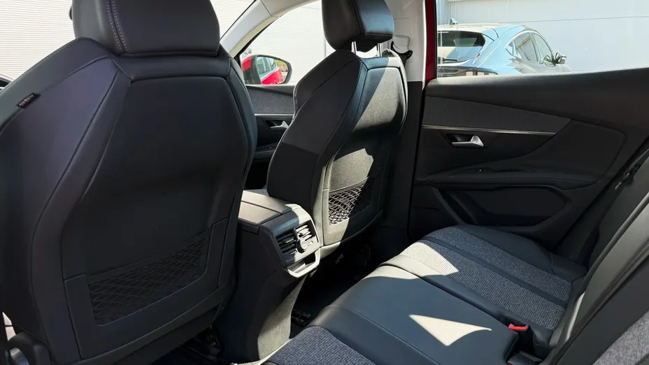 PEUGEOT 3008 3008 1.2 PureTech GPF Allure S&S EAT8