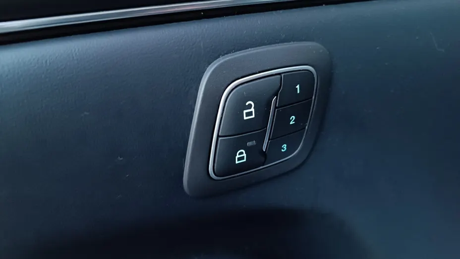 FORD Mustang Mach-E Mustang Mach-E 98kWh AWD