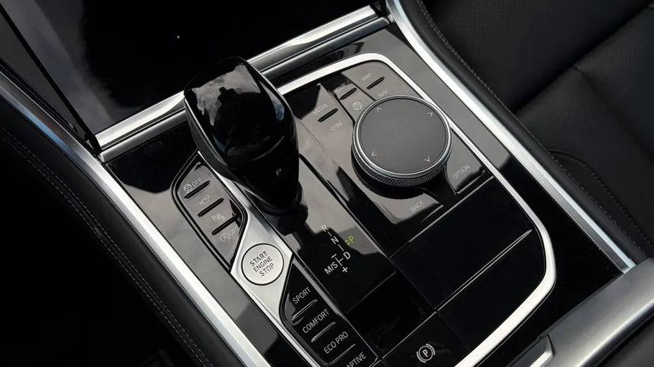 BMW Seria 8 M850i xDrive
