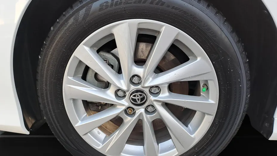 TOYOTA Camry Camry 2.5 Hybrid Comfort CVT