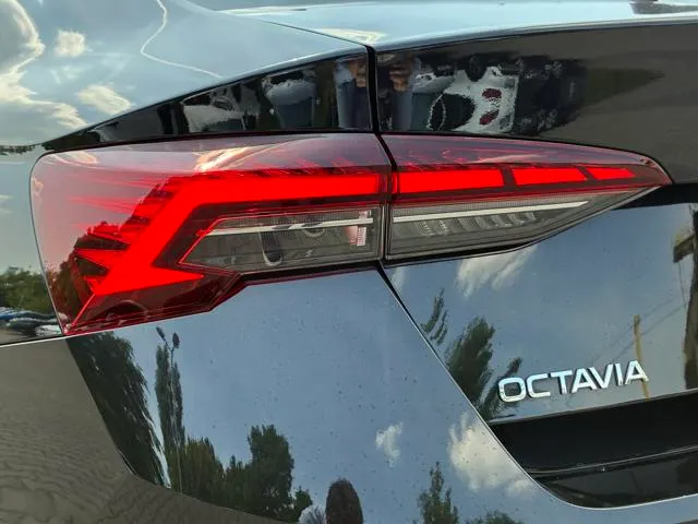 SKODA Octavia Octavia 2.0 TDI Selection DSG