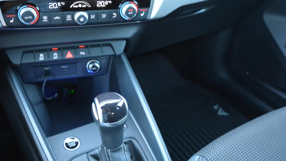 AUDI A1 A1 35 TFSI S-Line S tronic