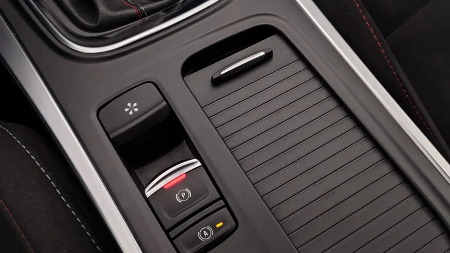 RENAULT Megane Megane 1.3 TCe FAP R.S. Line EDC