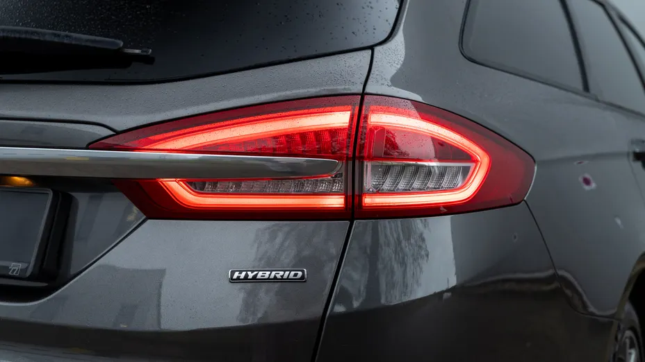 FORD Mondeo Mondeo 2.0 Hybrid ST-Line Plus