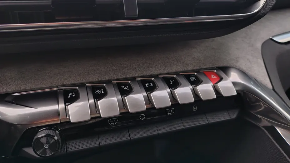 PEUGEOT 3008 3008 1.5 BlueHDi GT S&S EAT8