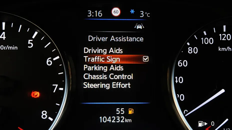 NISSAN Qashqai Qashqai 1.3 DIG-T N-Connecta