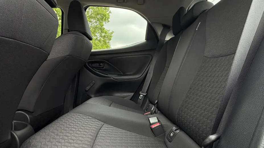 TOYOTA Yaris Yaris 1.5 Comfort CVT