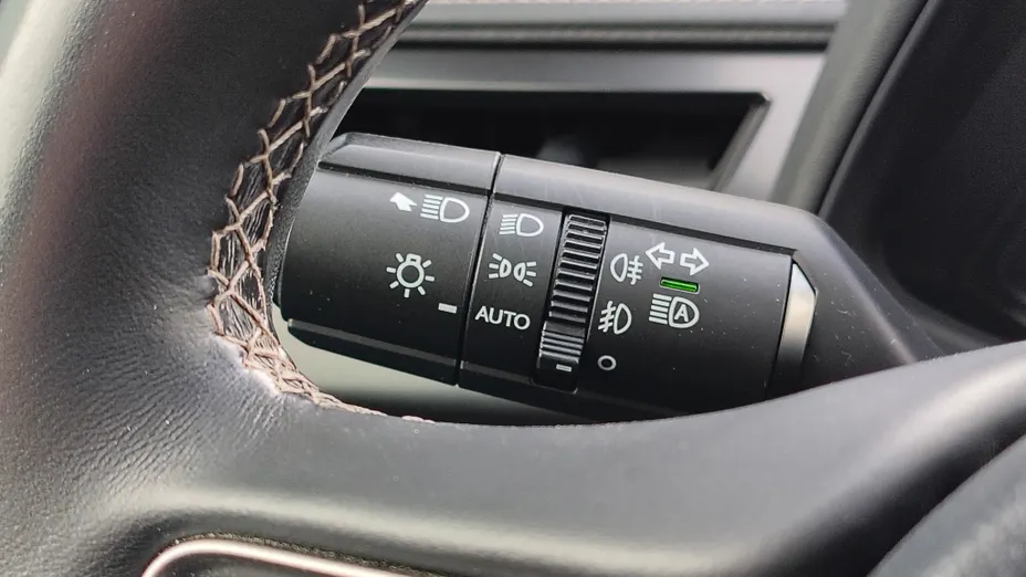 LEXUS UX UX 250h GPF F Impression 2WD