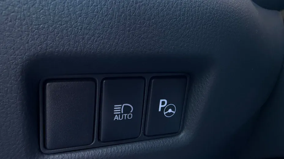 TOYOTA C-HR C-HR 1.8 Hybrid Selection